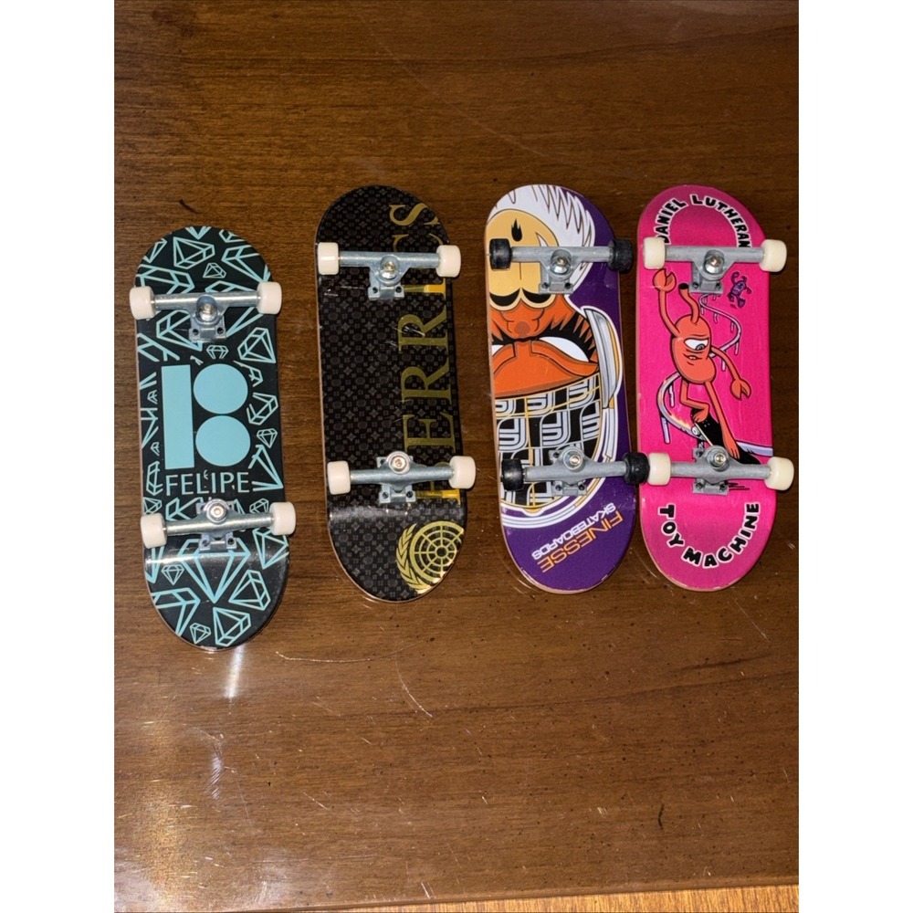 Tech Deck Flip Lot Finger Board Toy Skateboard Y2K LOT‎ OF 4